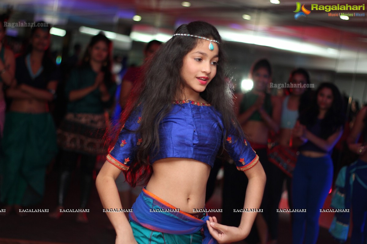 Belly Dance with Meher Malik - Showcase and Party - Organized by Sanjay MJ