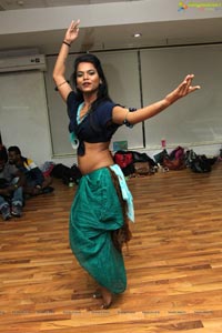 Belly Dance Meher Malik Mumbai