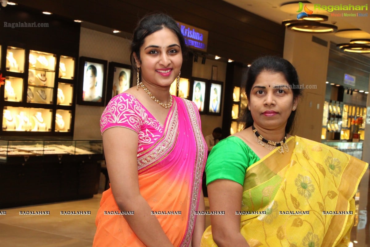 Mom and Me and Tambola Event by Divinos Ladies Club, Hyderabad