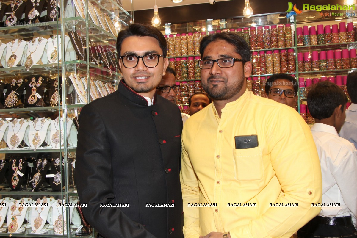Grand Launch of Paras Jewelers Ext in Hyderabad