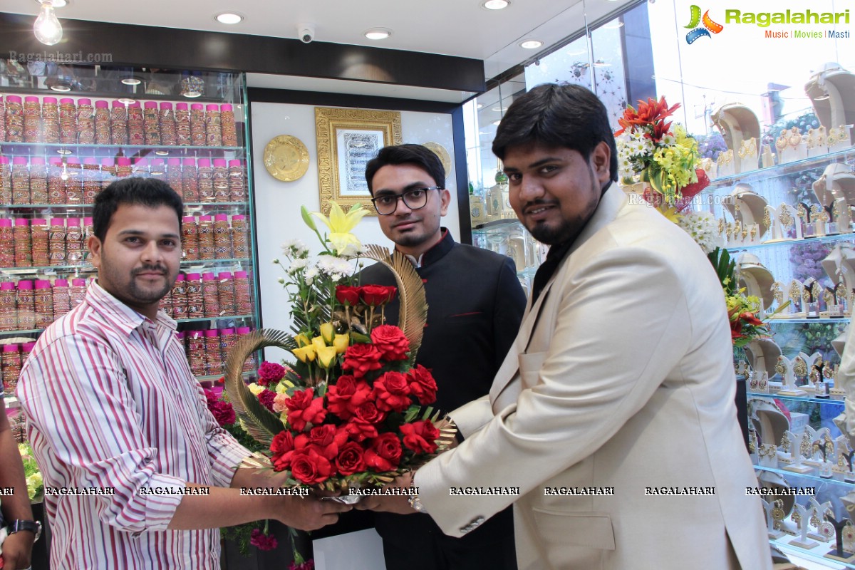 Grand Launch of Paras Jewelers Ext in Hyderabad