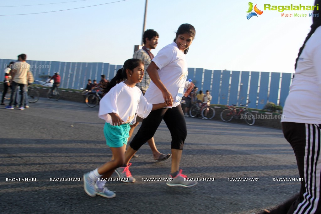 Startup 5K Run at Raahgiri Day - January 31, 2016