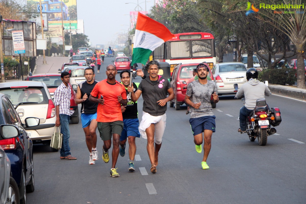 Republic of Pink Run celebrates Pinkathon Hyderabad with Milind Soman