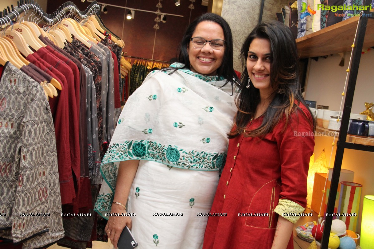 Launch of Nishi Bhat Label at Samprada Store, Hyderabad