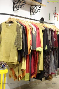 Nishi Bhat Label Samprada Store