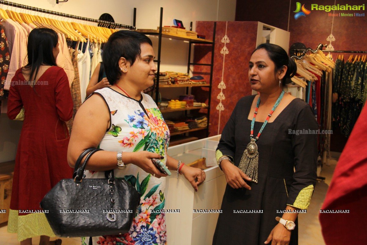 Launch of Nishi Bhat Label at Samprada Store, Hyderabad