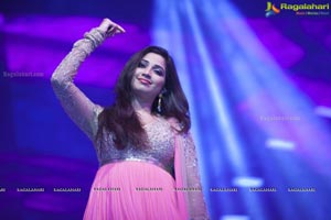 Shreya Ghoshal Music Concert Photos