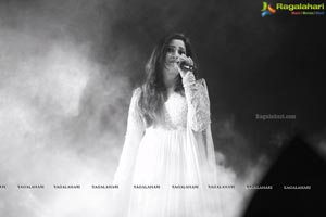 Shreya Ghoshal Music Concert Photos