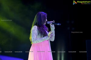 Shreya Ghoshal Music Concert Photos