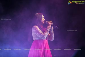 Shreya Ghoshal Music Concert Photos