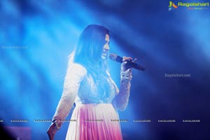 Shreya Ghoshal Music Concert Photos