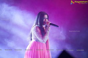 Shreya Ghoshal Music Concert Photos