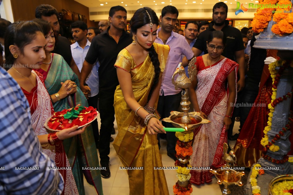 Shriya launches VRK Silks at Warangal