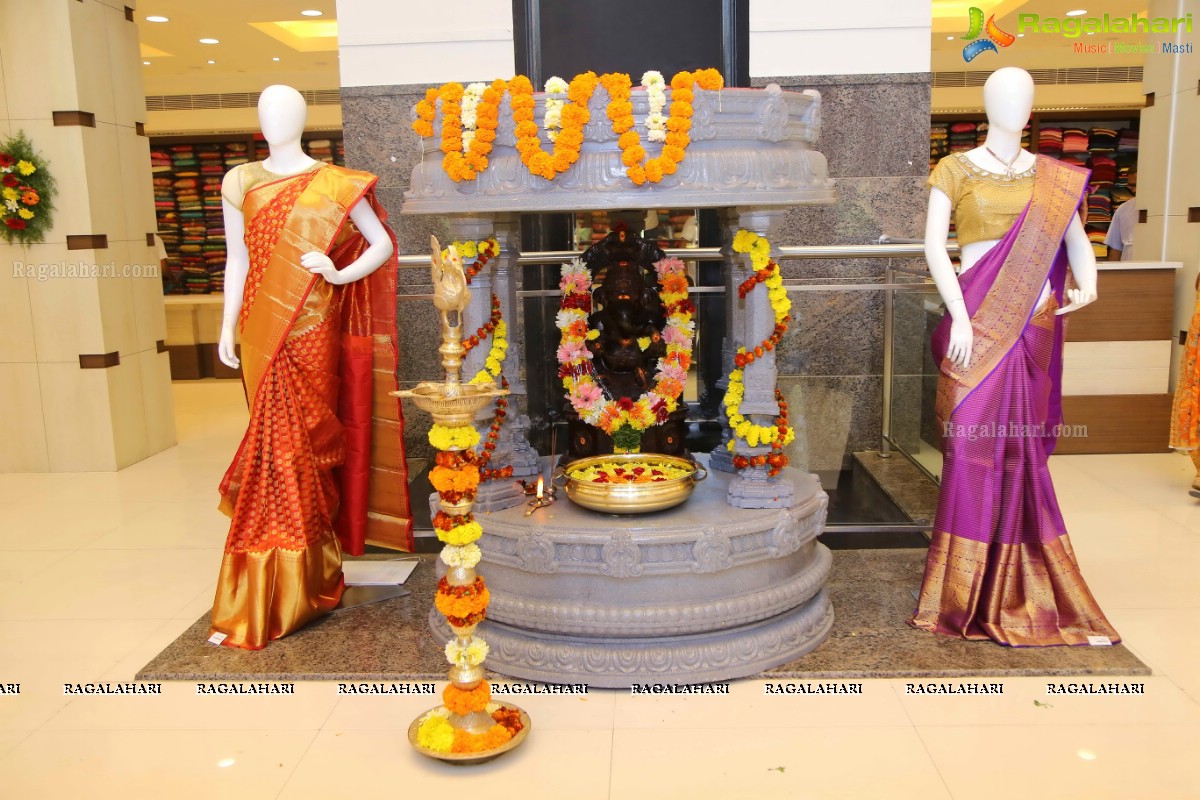 Shriya launches VRK Silks at Warangal