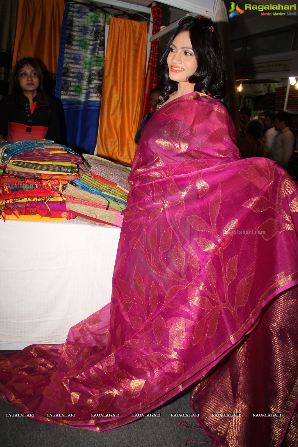 Leela Tata inaugurates Silk India Expo 2016, Hyderabad 