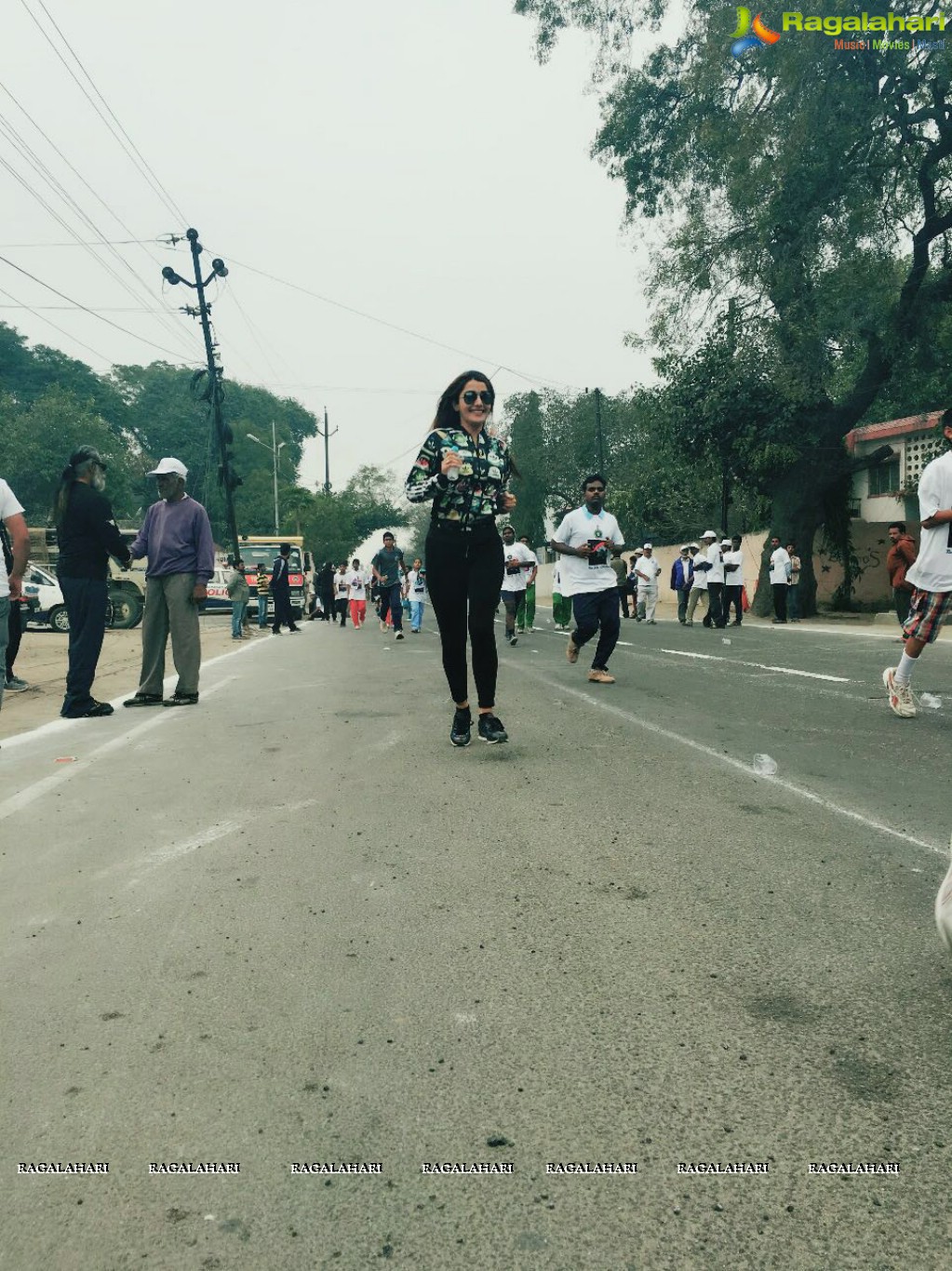 Sonia Mann joined Mini Marathon - 5k Run for Clean India