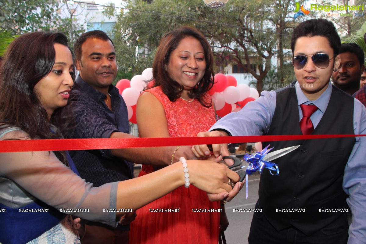 Malavika and Snigdha launches Waffle House in Hyderabad
