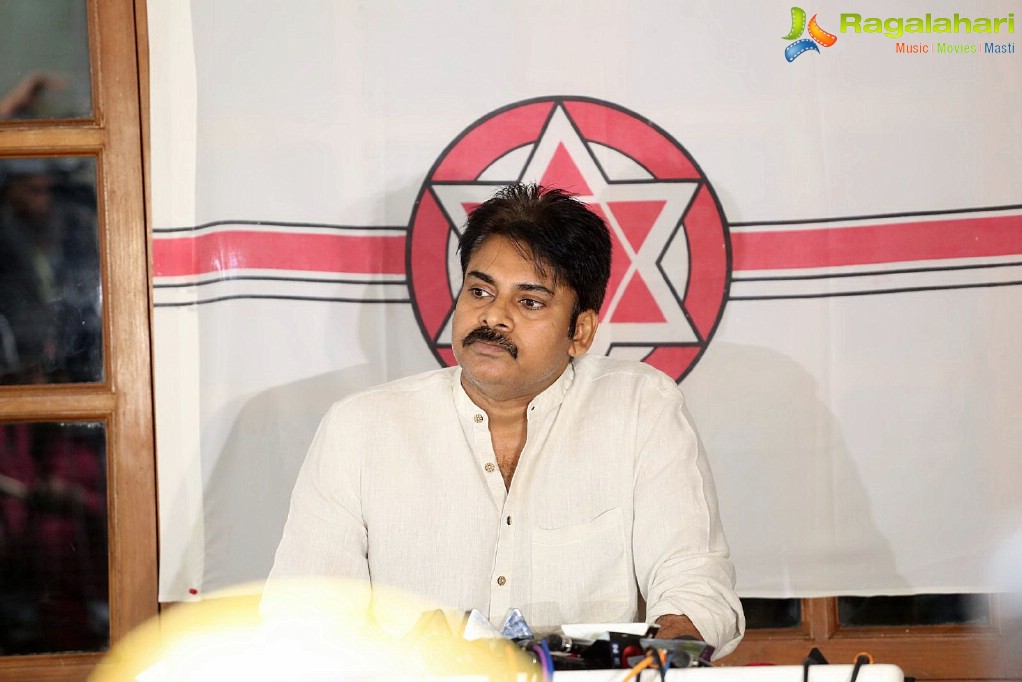 Pawan Kalyan Press Meet on AP Special Status