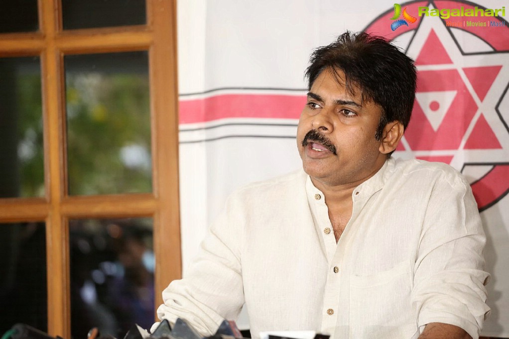 Pawan Kalyan Press Meet on AP Special Status