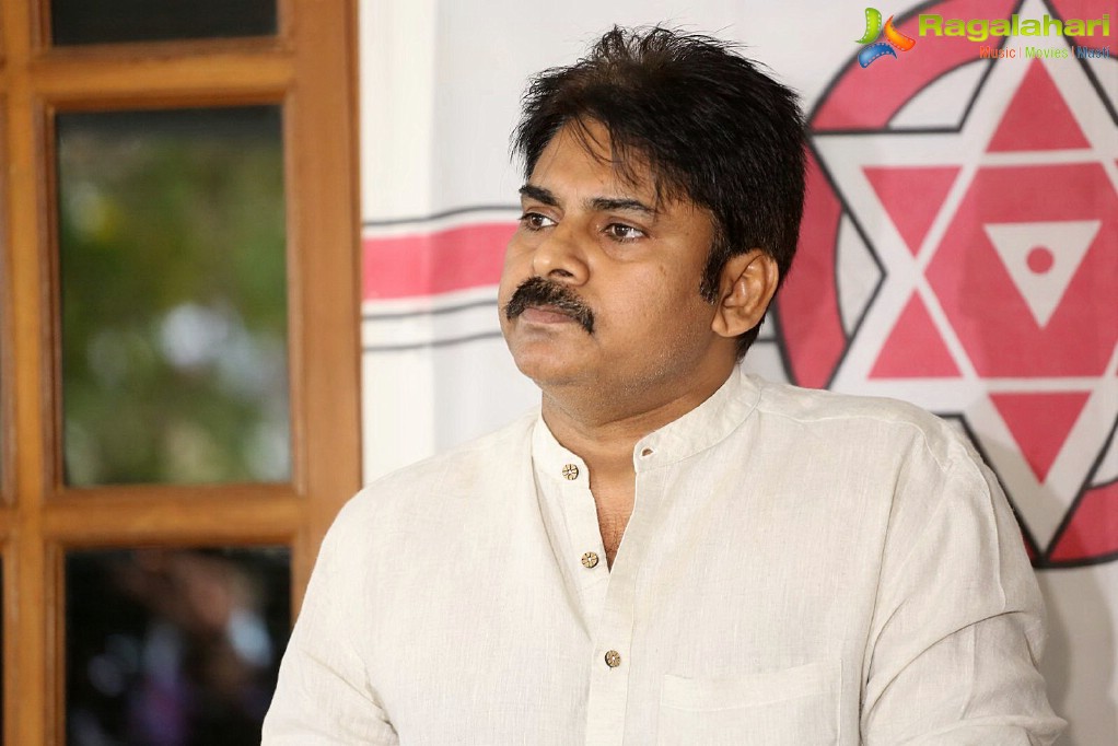 Pawan Kalyan Press Meet on AP Special Status