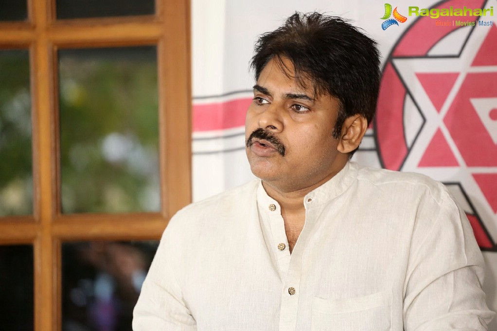 Pawan Kalyan Press Meet on AP Special Status