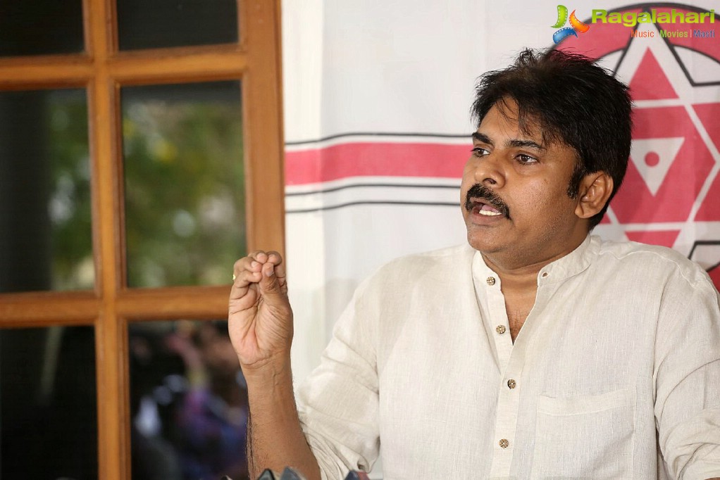 Pawan Kalyan Press Meet on AP Special Status