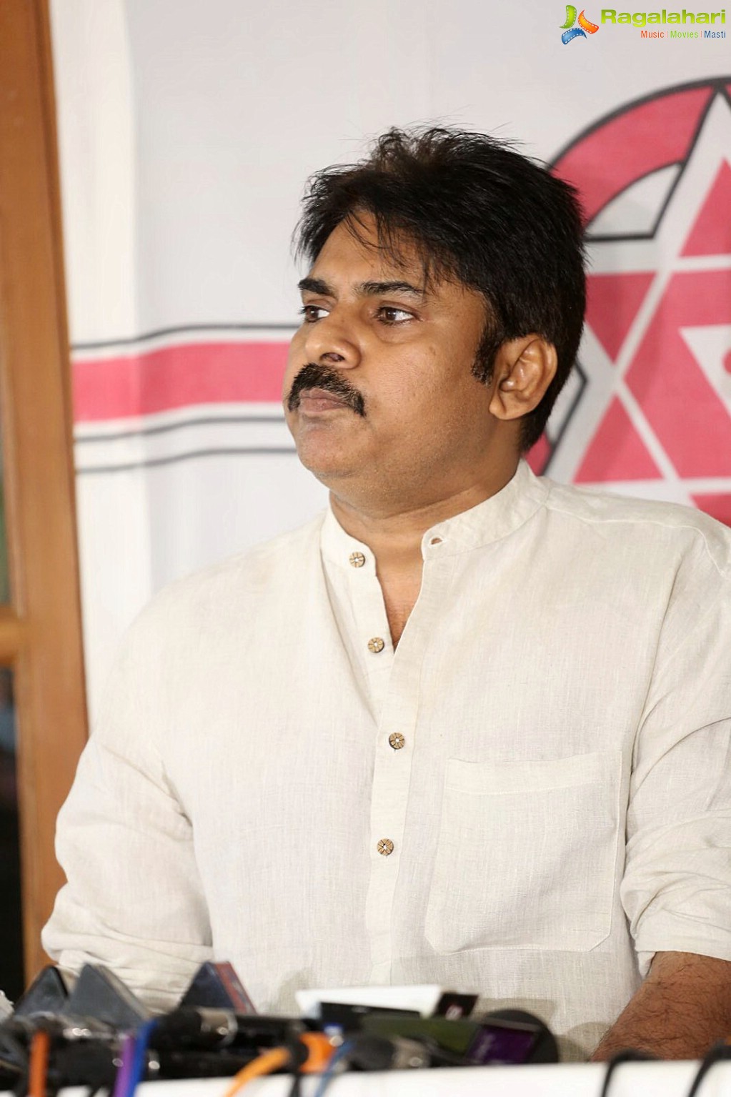 Pawan Kalyan Press Meet on AP Special Status