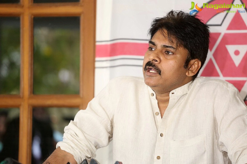 Pawan Kalyan Press Meet on AP Special Status