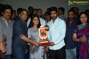 Satamanam Bhavathi Platinum Disc