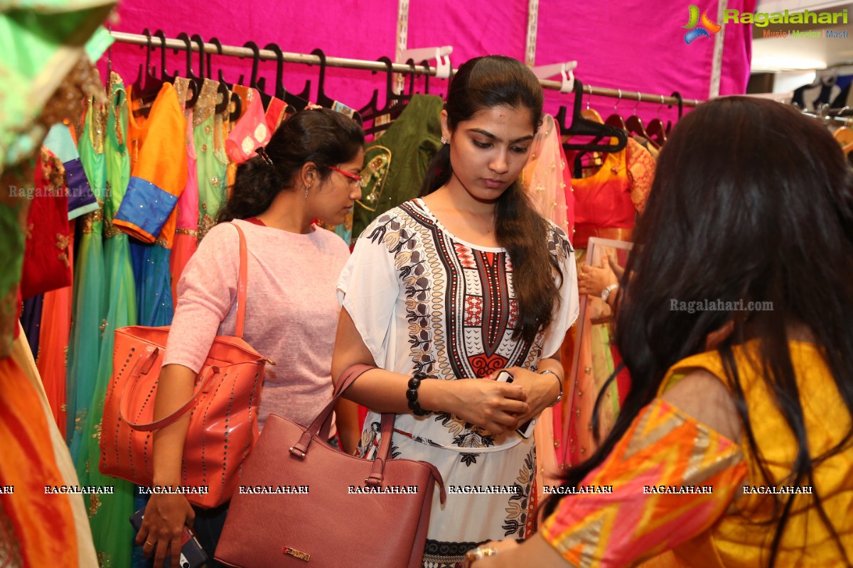 Priyanka Pallavi inaugurates Akritti Elite Exhibition at Taj Deccan, Hyderabad