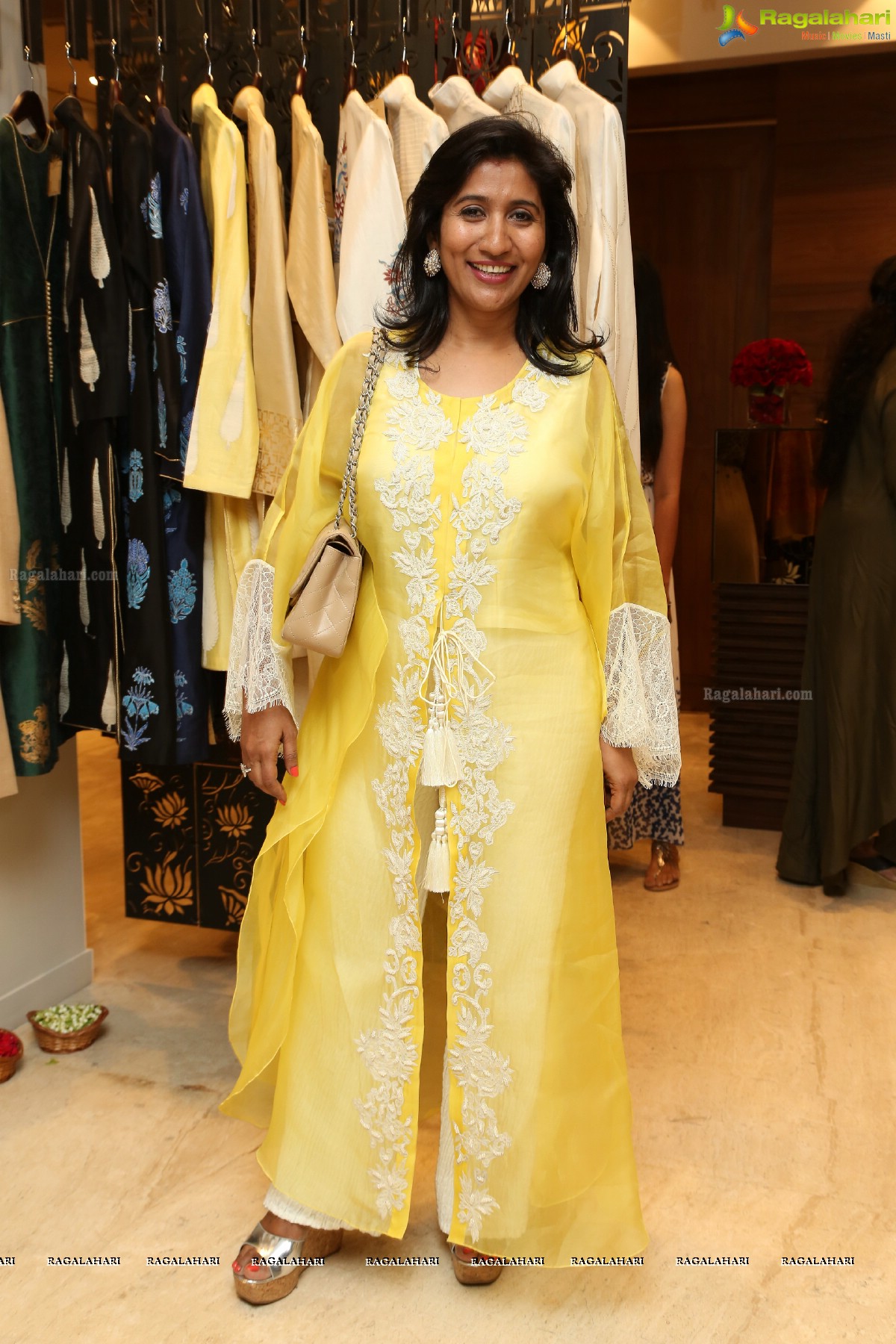 Store Inauguration by Rohit Bal in Angasutra, Hyderabad