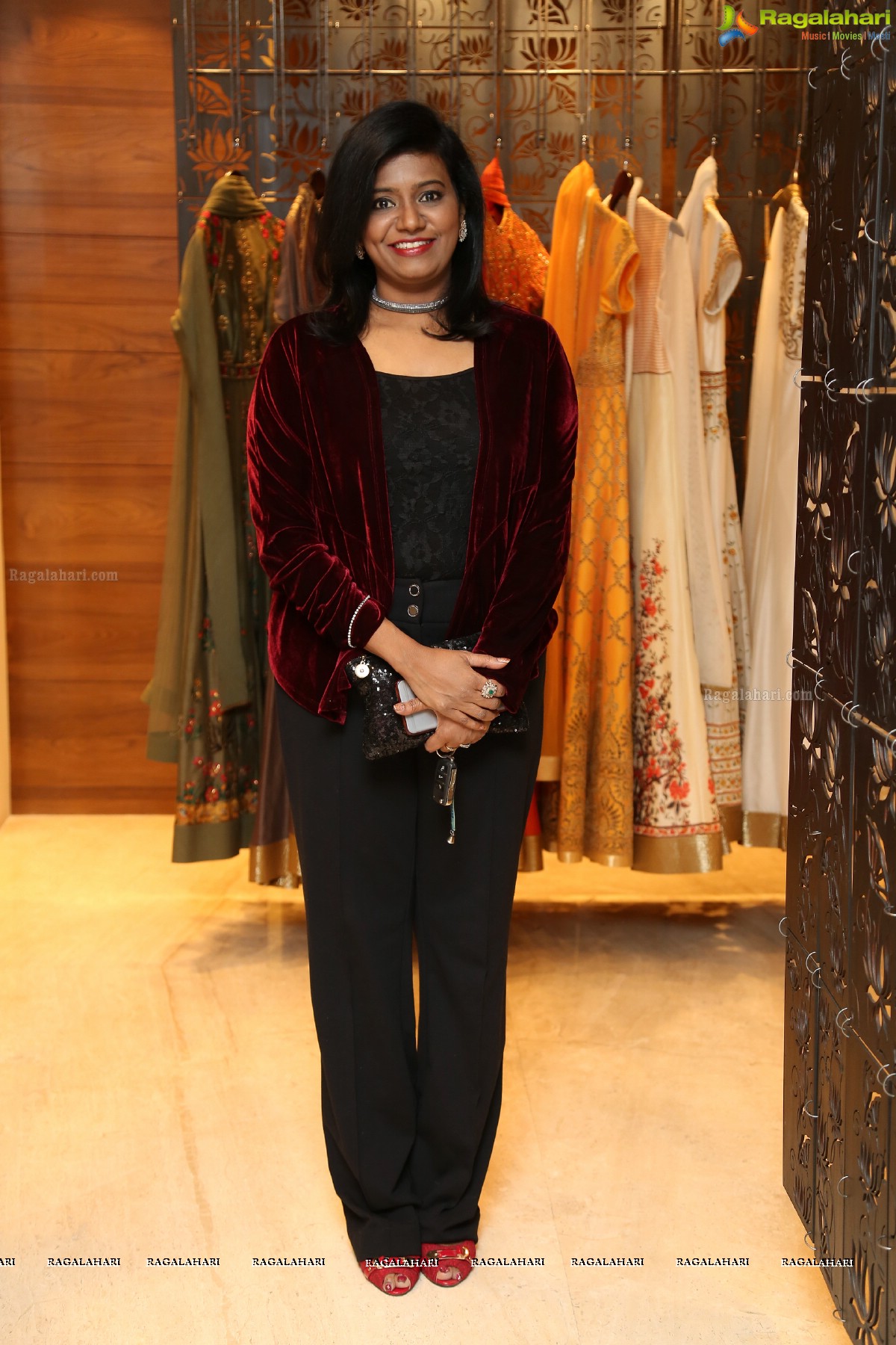 Store Inauguration by Rohit Bal in Angasutra, Hyderabad