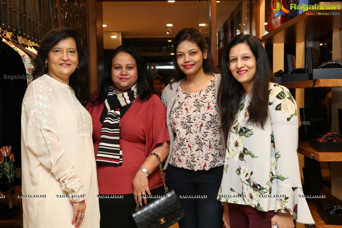 Store Inauguration by Rohit Bal in Angasutra, Hyderabad