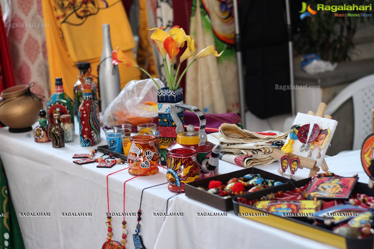 Goodies by a Flower Child at 'Fleaffair' by Tree Huggers Club