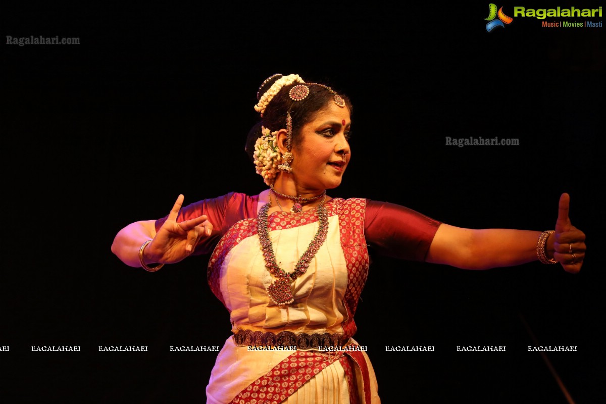 Gudi Sambaralu 2017 - Dance Performance by Padmashri Dr. Ananda Shankar Jayant 