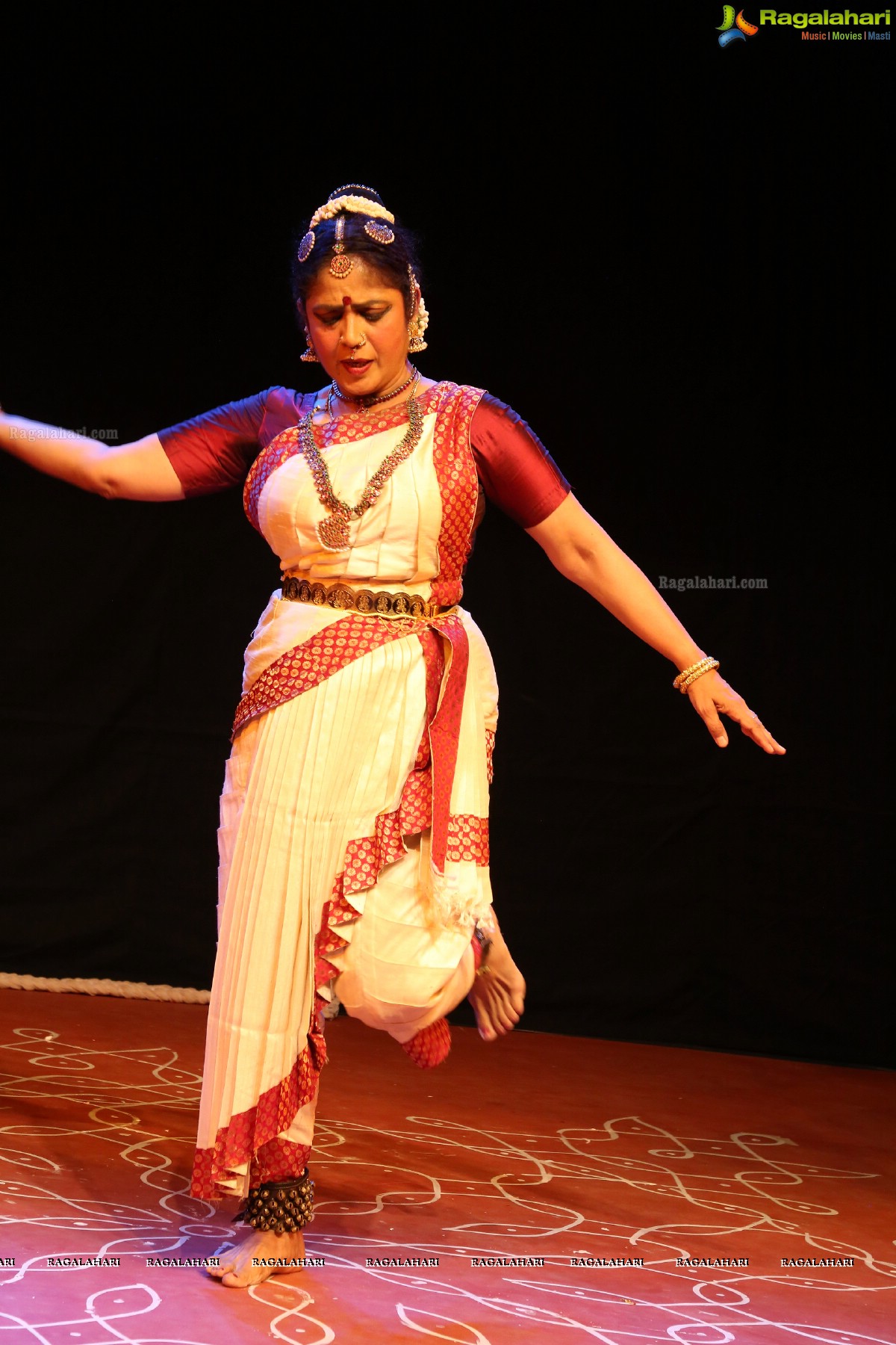 Gudi Sambaralu 2017 - Dance Performance by Padmashri Dr. Ananda Shankar Jayant 