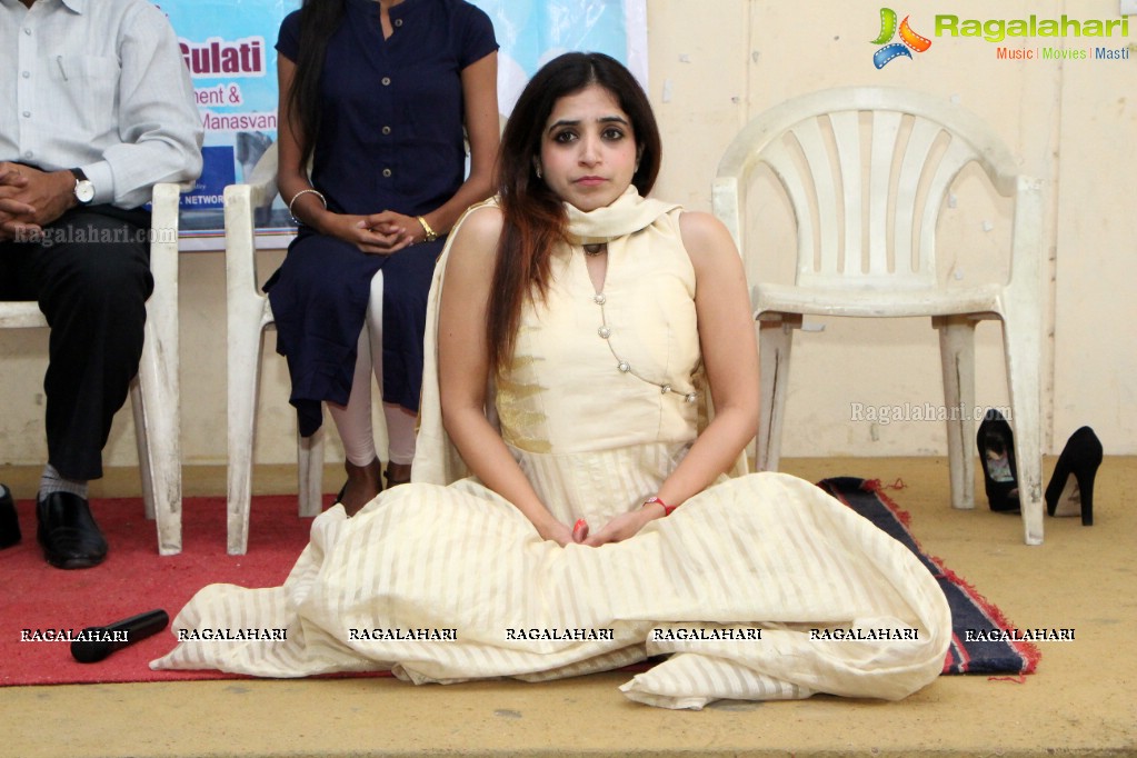 Yoga Guru Mansi Gulati's Yoga Program 'Self Transofrmation with Yoga' at Nizam College, Hyderabad