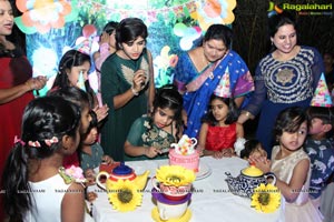 Naineisha 5th Birthday Party Photos