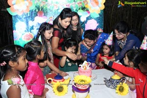 Naineisha 5th Birthday Party Photos