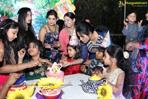 Naineisha 5th Birthday Party Photos