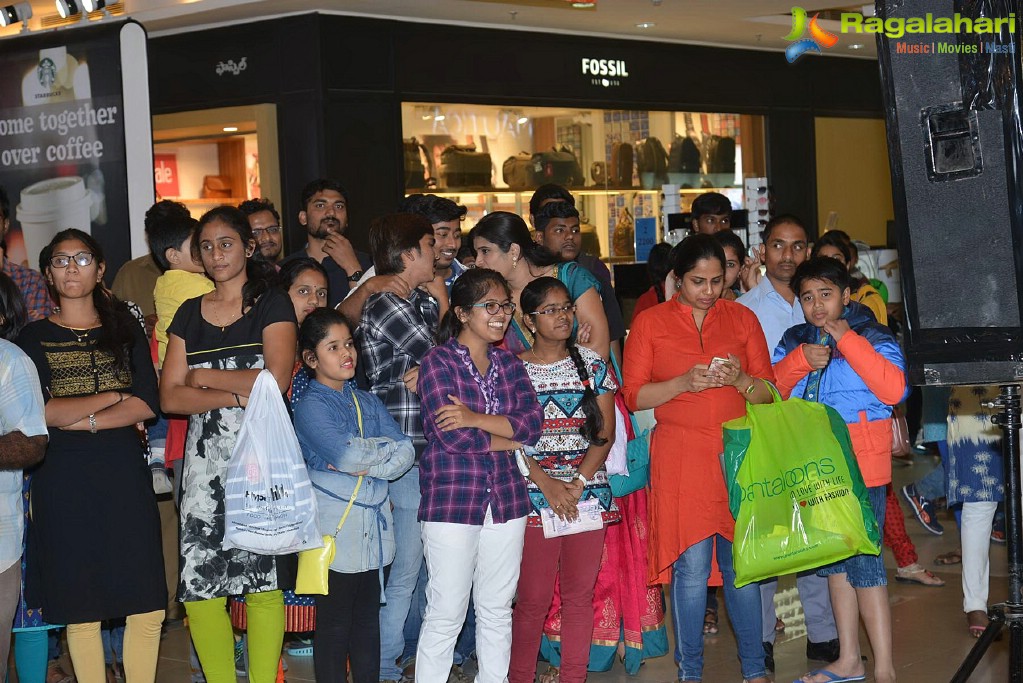 Nenu Local Team at Inorbit Mall, Hyderabad