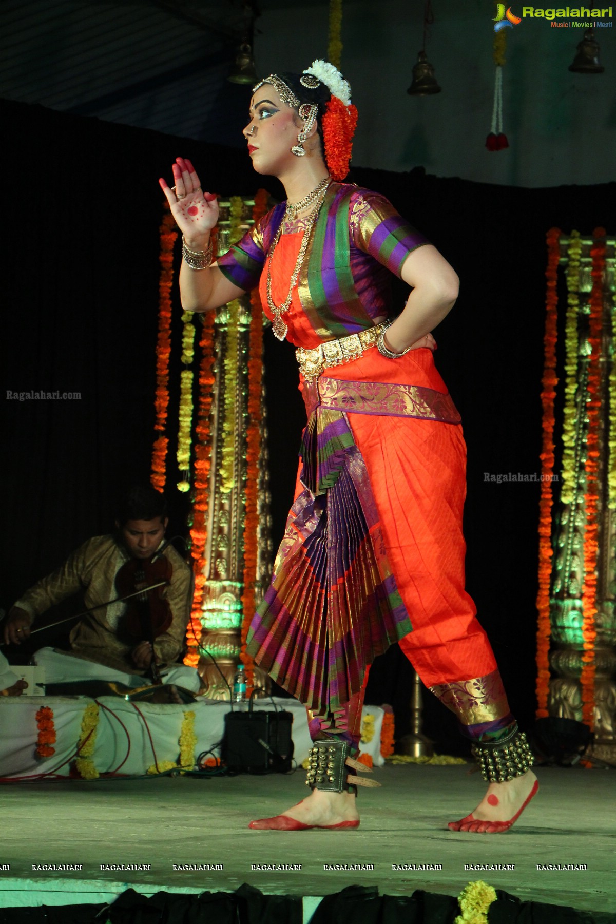 Bharatnatyam Arangetram of Nisha Durr at Keys High School, Hyderabad