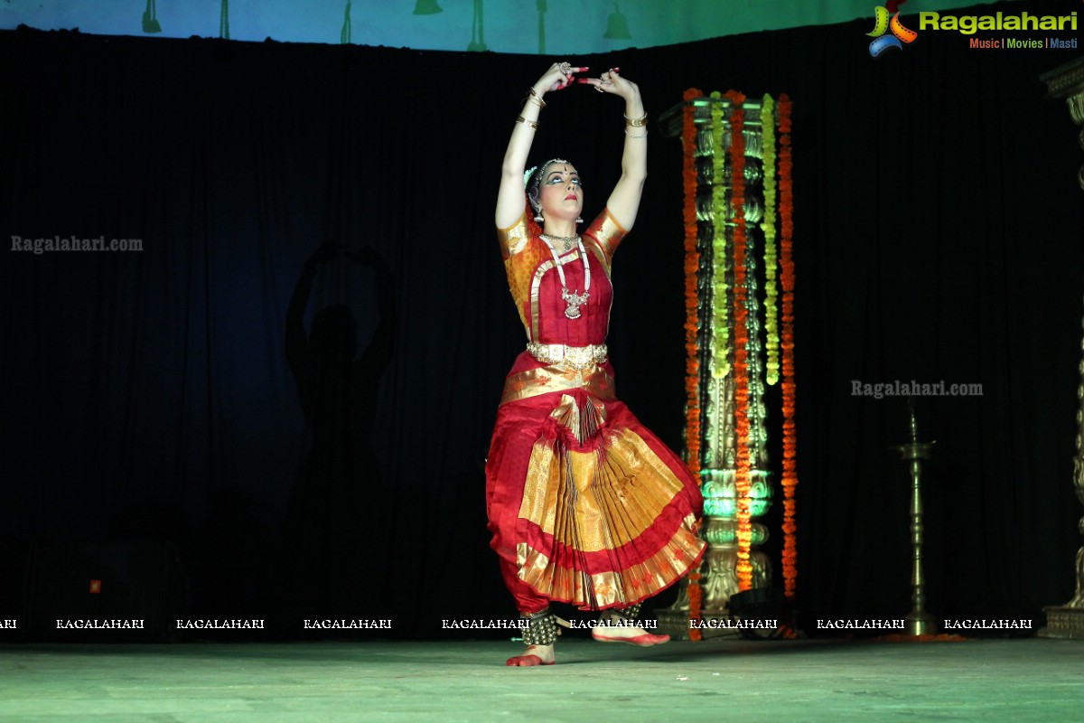 Bharatnatyam Arangetram of Nisha Durr at Keys High School, Hyderabad