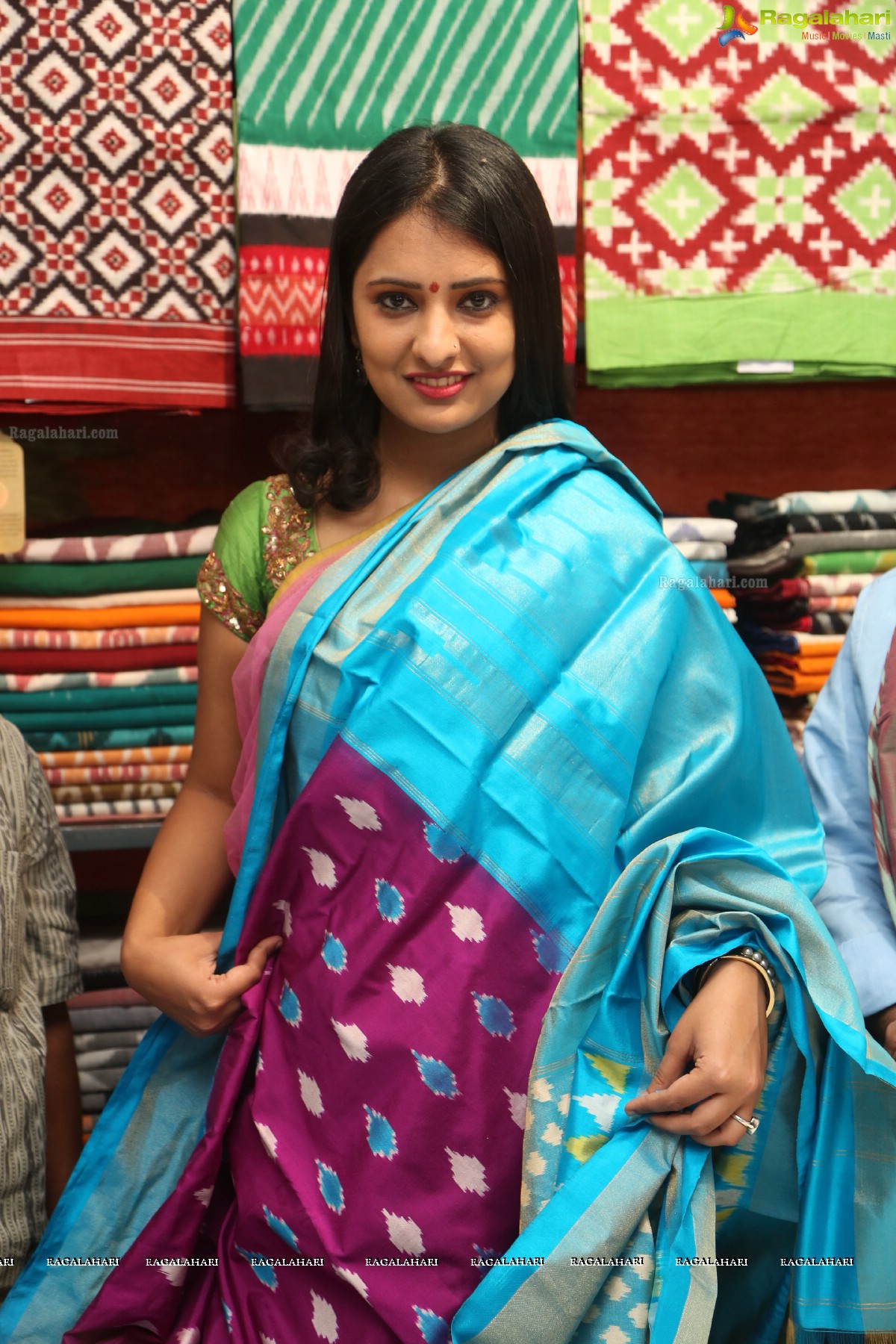 Pochampally IKAT art Mela @ Nizampet launched by Nikita Bisht