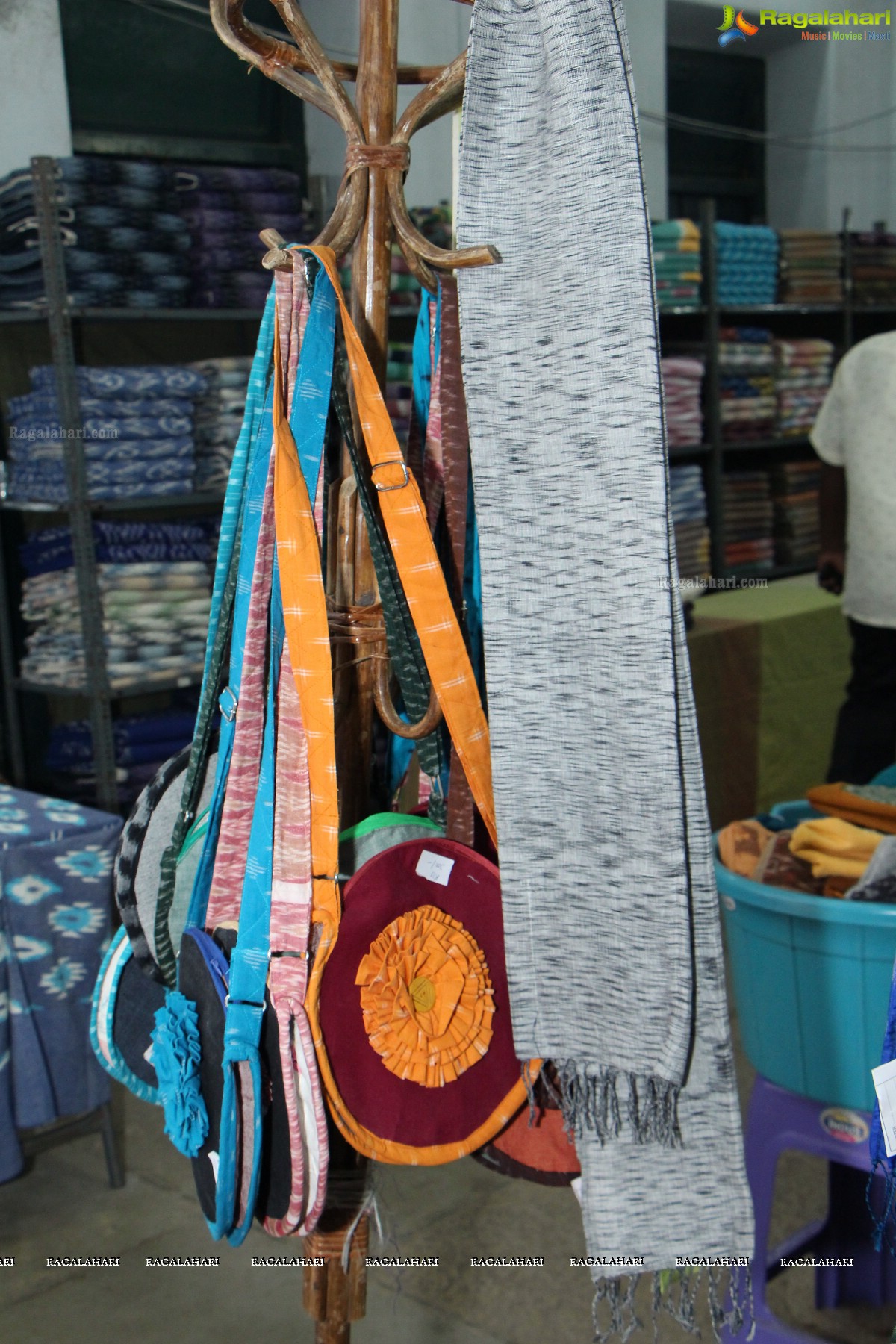 Priyanka Ramana Inaugurates Pochampally IKAT Art Mela, Narayanguda