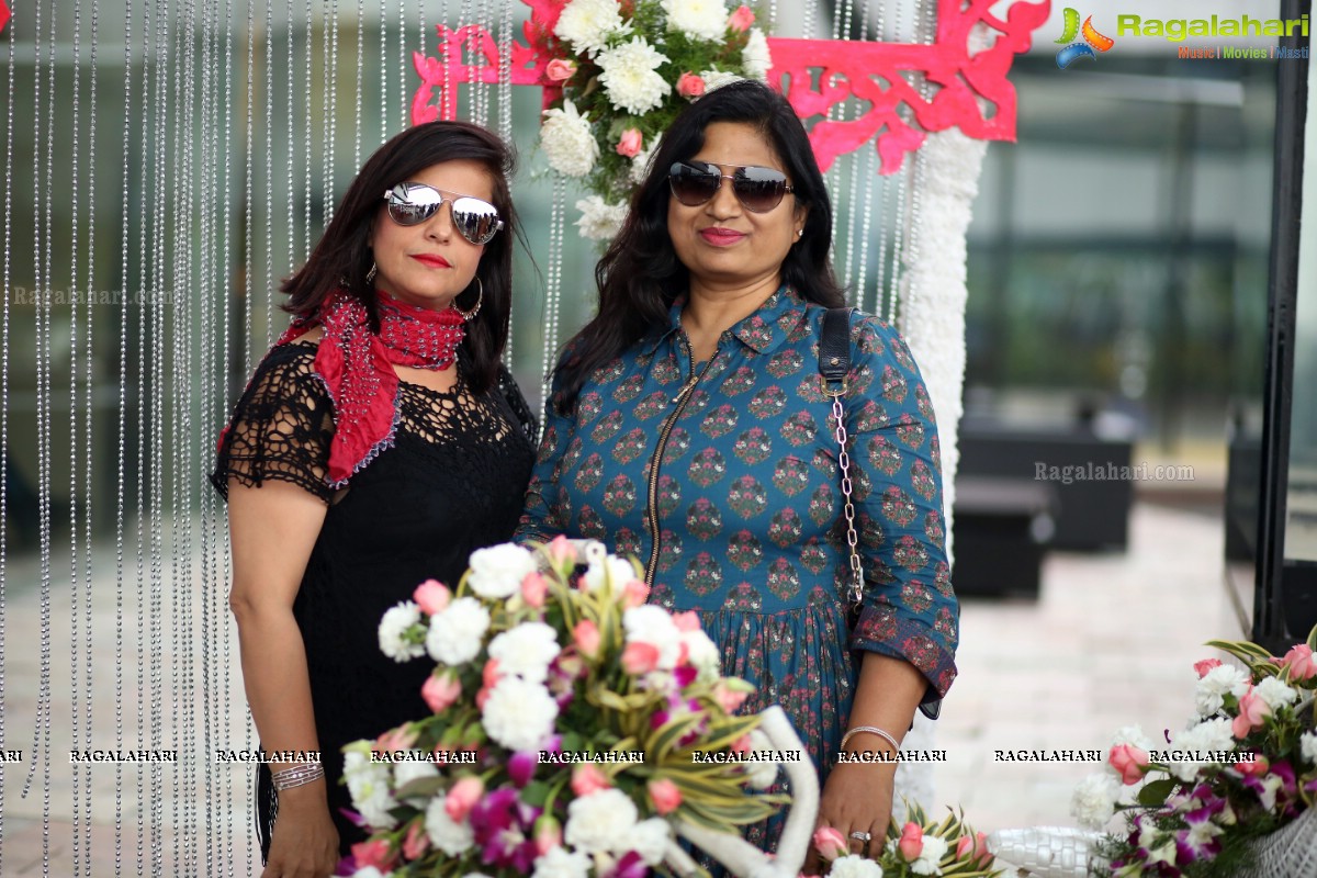 Sashi Nahata Birthday Celebrations 2017 at The Park, Hyderabad