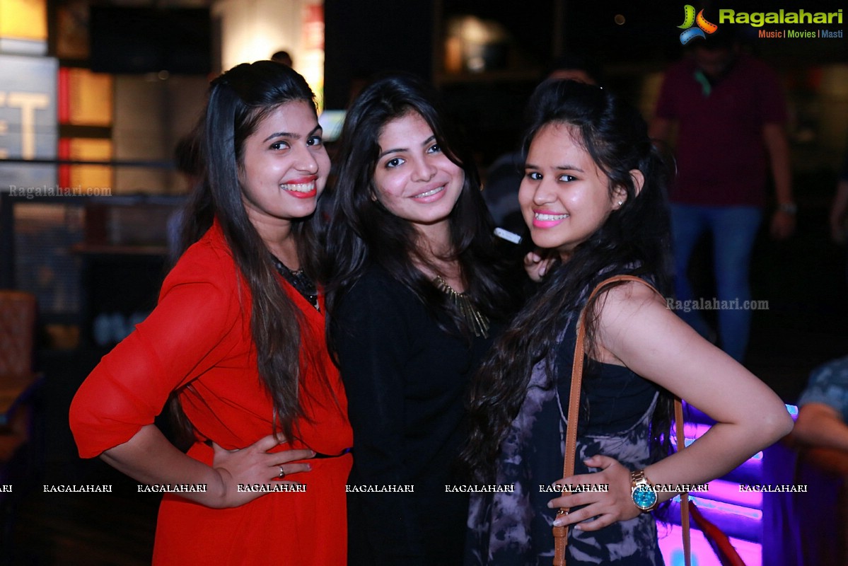 Sunday Party at The Lal Street Lounge, Hyderabad