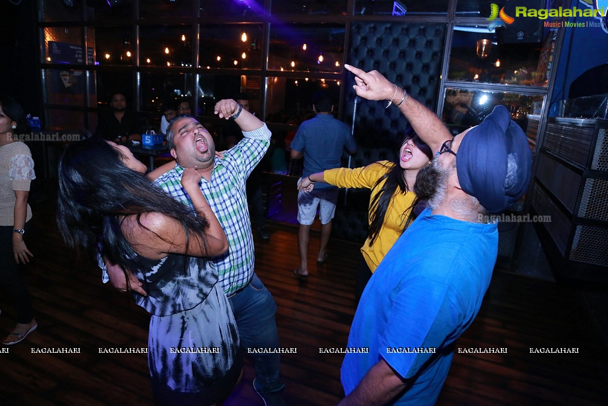 Sunday Party at The Lal Street Lounge, Hyderabad