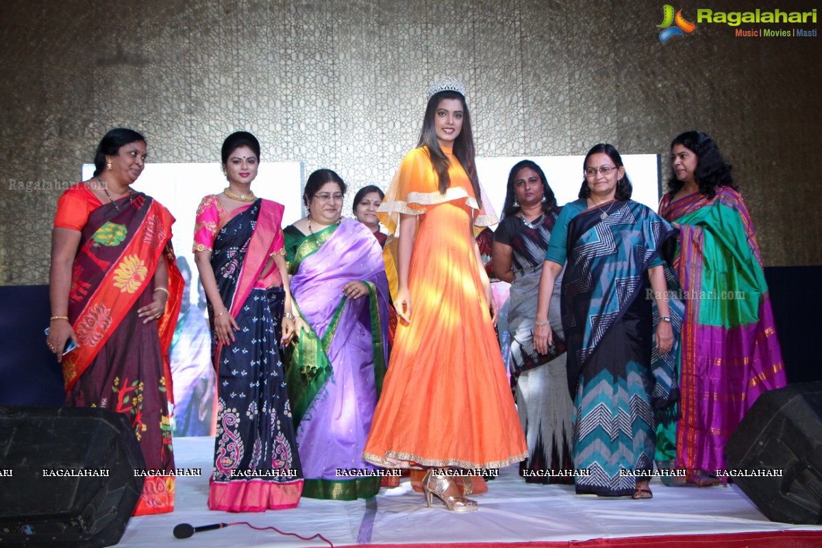 Fashion Show by Pitambari at Hotel Trident