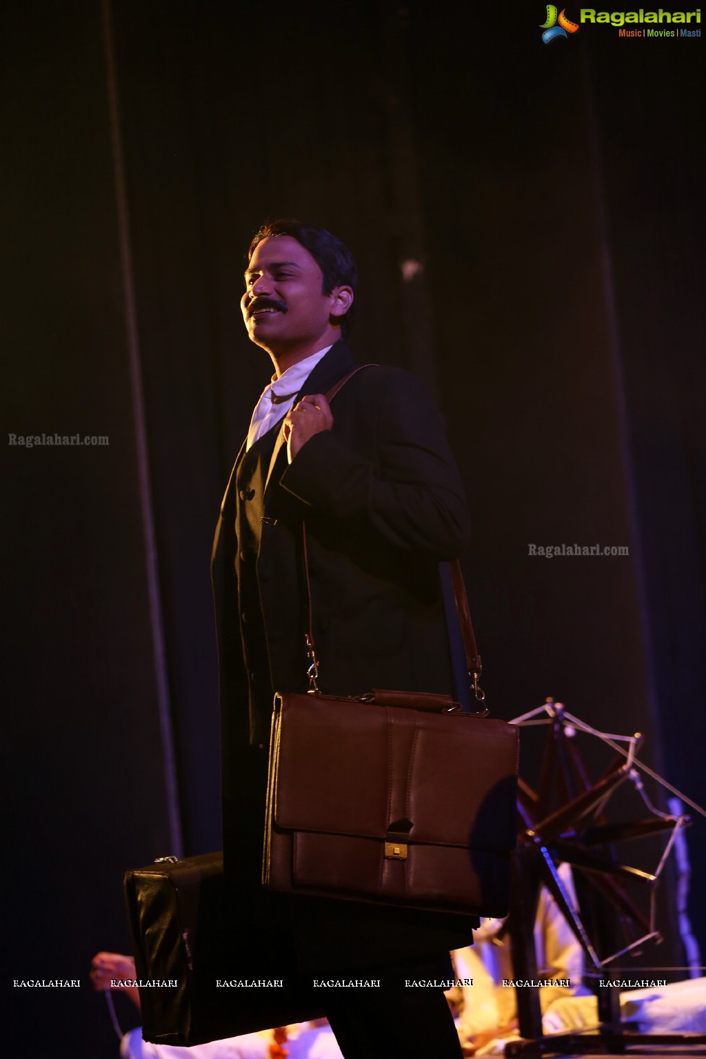 Yugpurush - Mahatma Na Mahatma - Gujarati Play at Ravindra Bharati, Hyderabad